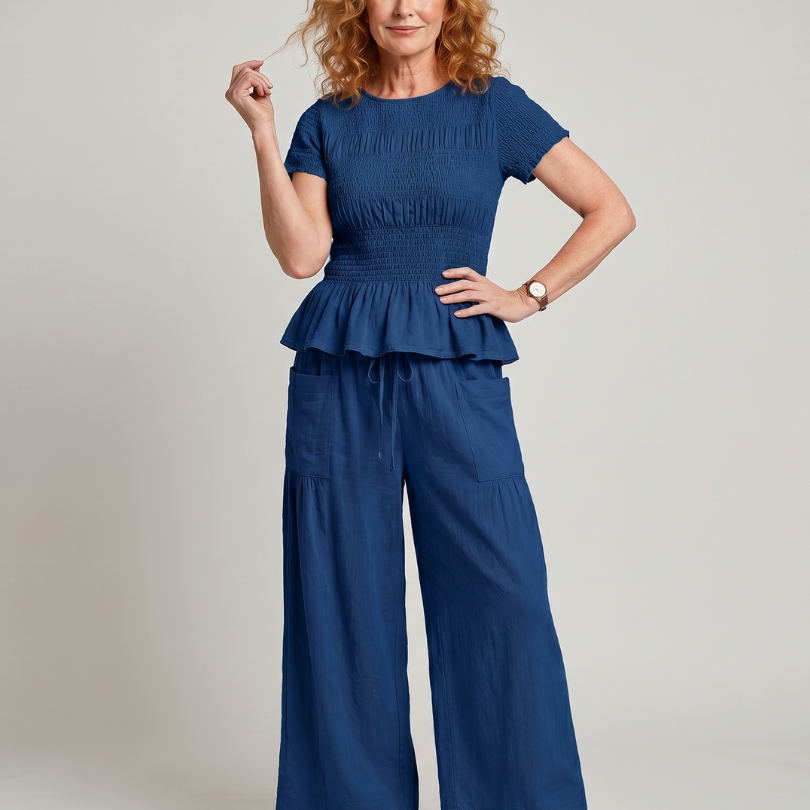 Eirenne | Conjunto de Top con Peplum y Pantalones de Pierna Ancha