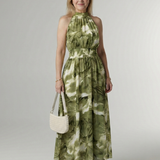 Sylin | Vestido Midi con Cuello Halter y Detalle Fruncido