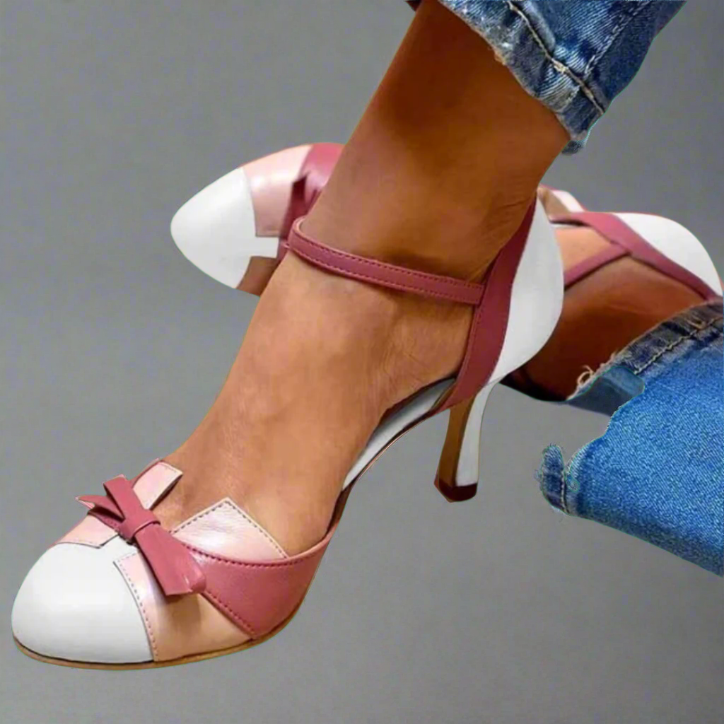 Bellarosa | Zapatillas de punta redonda con nudo y tiras