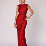 Virella | Vestido Maxi Sin Mangas Ajustado con Escote Barco