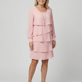 DELACROIX | Vestido Lila de Capas con Longitud Hasta la Rodilla