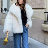 Annemiek | Chaqueta Corto Femenina con Cuello Amplio