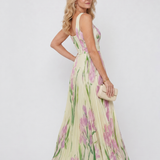 Vimele | Vestido Midi Sin Mangas con Cuello Cuadrado y Pliegues