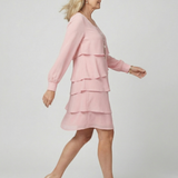 DELACROIX | Vestido Lila de Capas con Longitud Hasta la Rodilla