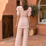 Elane | Conjunto de Blusa Estampada y Pantalones Acampanados