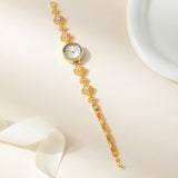 Mia® - Reloj dorado adornado con cristales