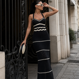 Valora | Vestido Maxi con Tirantes Finos y Detalles de Crochet