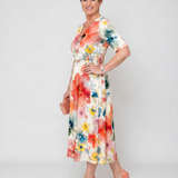 Corinne | Vestido Midi de Manga Corta con Diseño Floral