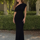 Veran | Vestido Maxi de Un Hombro con Silueta Ajustada