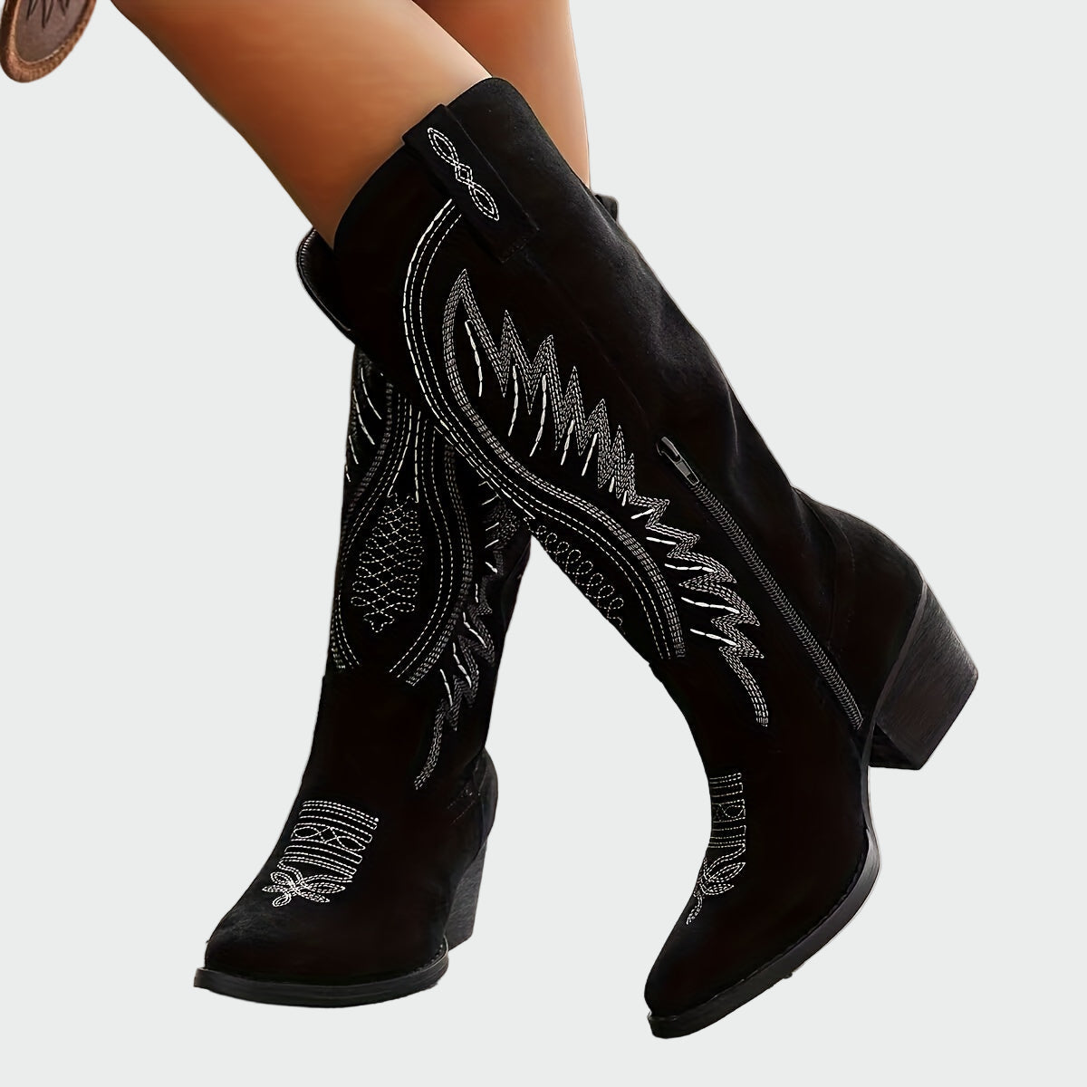 Biserka - Botas Western Bordadas con Elegancia