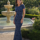 Marie | Vestido Midi de Manga Corta con Cuello Redondo