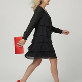 DELACROIX | Vestido Lila de Capas con Longitud Hasta la Rodilla
