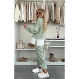 Dana | Conjunto de Sudadera Femenino con Detalles Tejidos