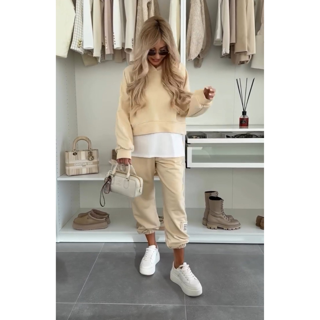 Dana | Conjunto de Sudadera Femenino con Detalles Tejidos