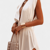 Gitte | Elegant Mono Glam