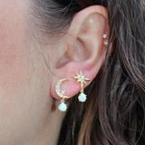 Pendientes de Oro con Diseño de Luna y Estrellas
