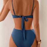 Manon | Bikini con diseño abdominal y detalles dorados