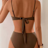 Manon | Bikini con diseño abdominal y detalles dorados