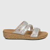 Carrie – Fresca Elegancia en un Azul Sofisticado