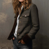 Annette™ | Blazer de Lujo Elegante con Acabados de Terciopelo